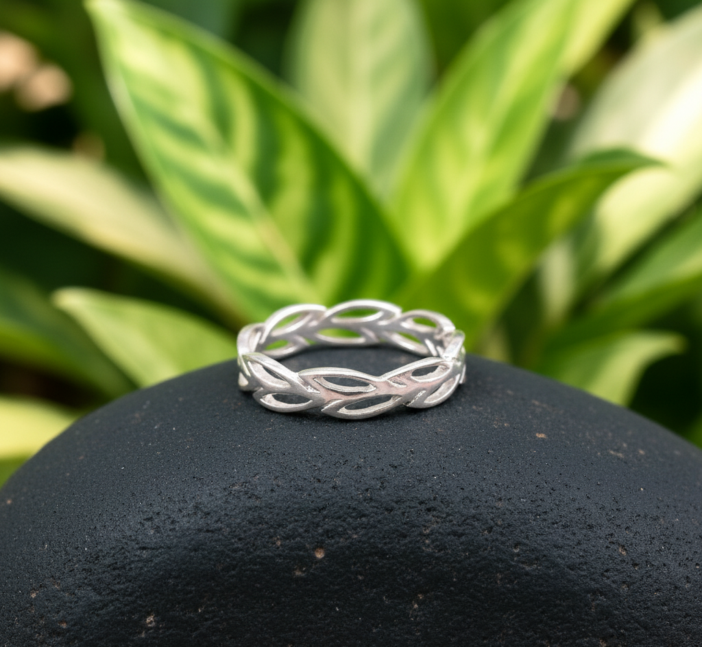 925 Sterling Silver Classy Band Ring