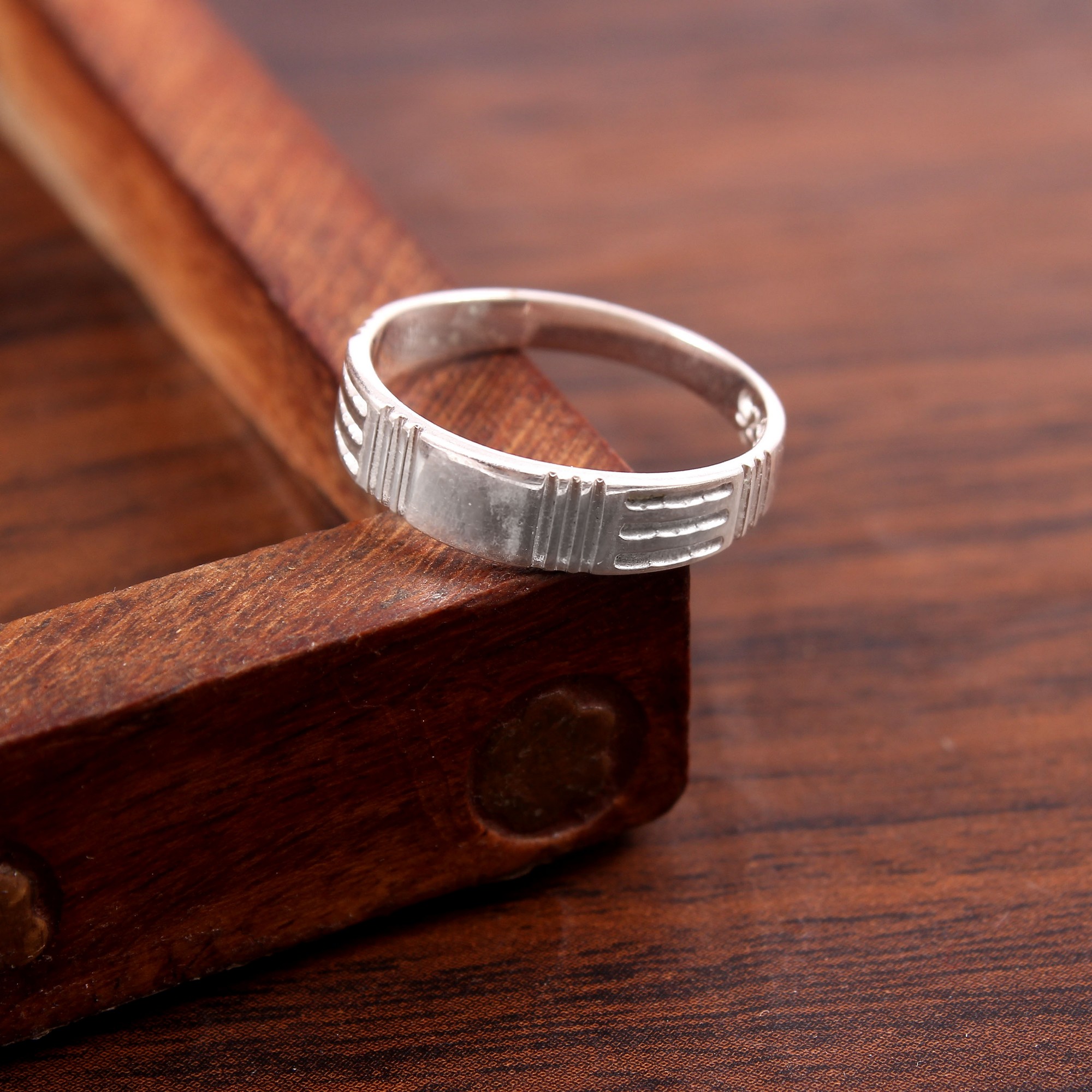 Unusual Textured Ring Band In 925 Sterling Silver