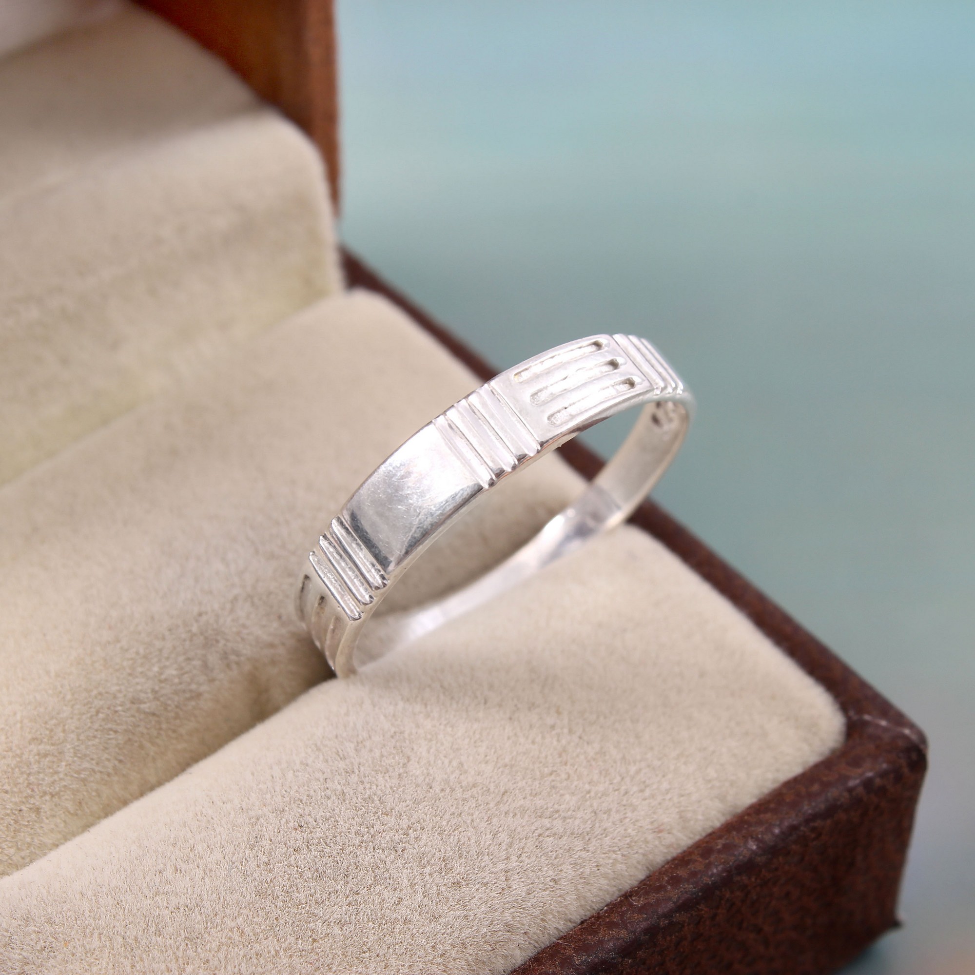 Unusual Textured Ring Band In 925 Sterling Silver