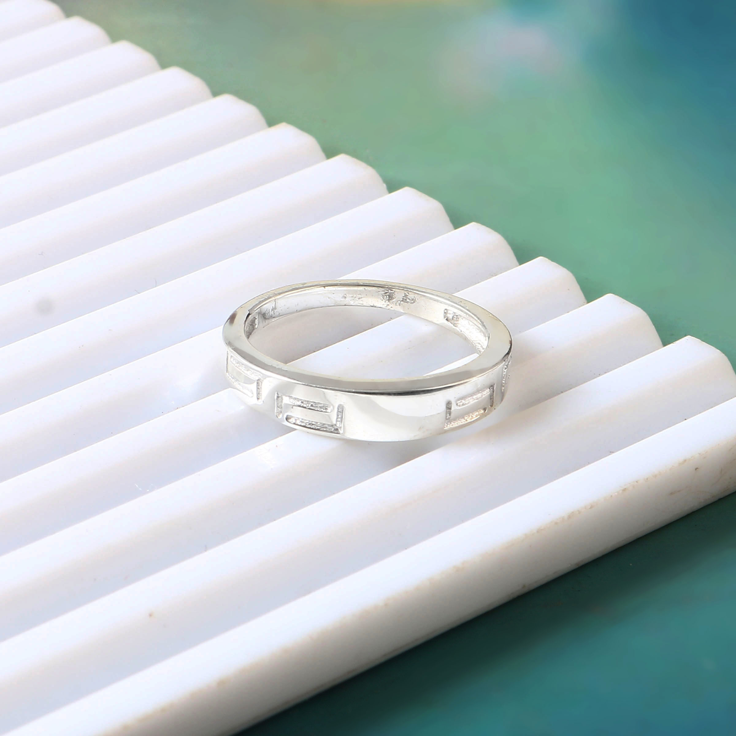 925 Sterling Silver Designed Engraved Ring