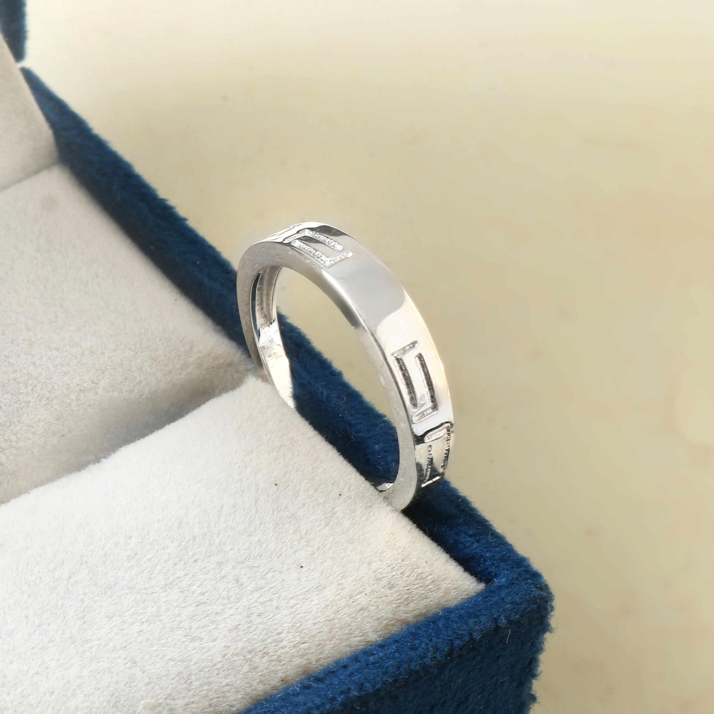 925 Sterling Silver Designed Engraved Ring