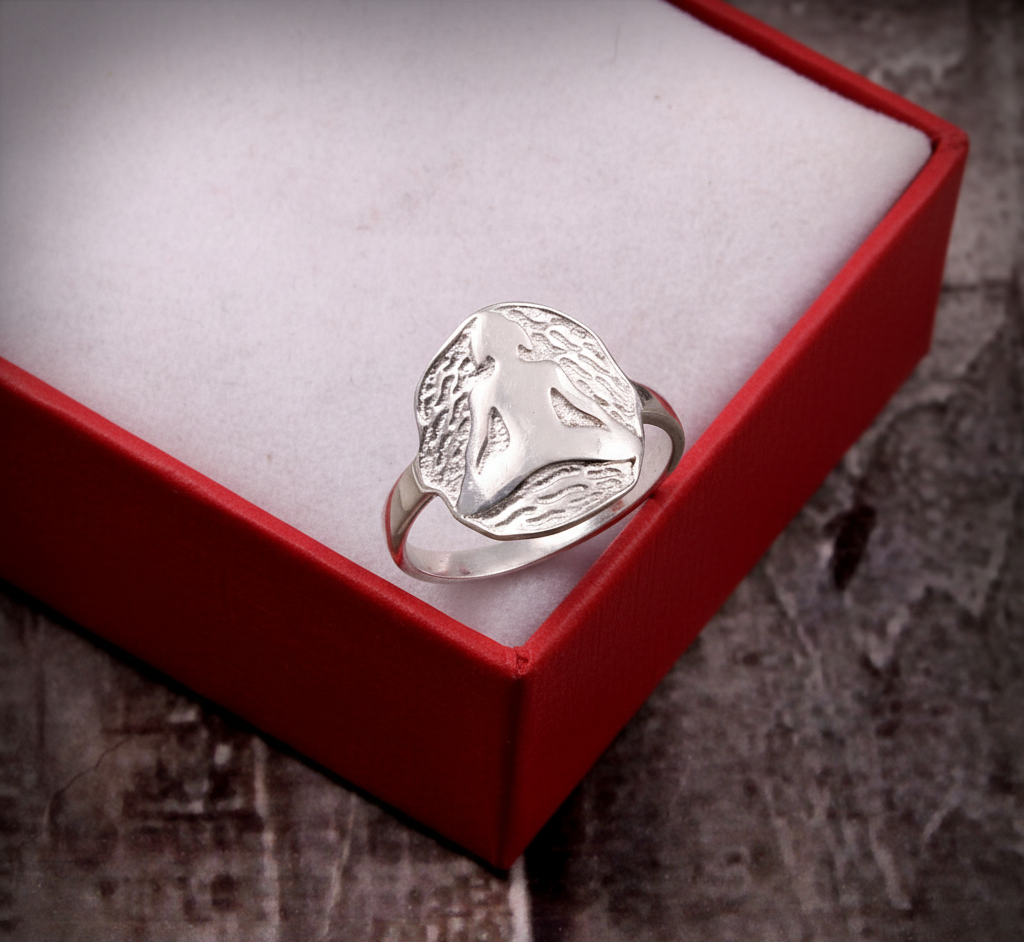 925 Sterling Silver Meditation Symbol Ring