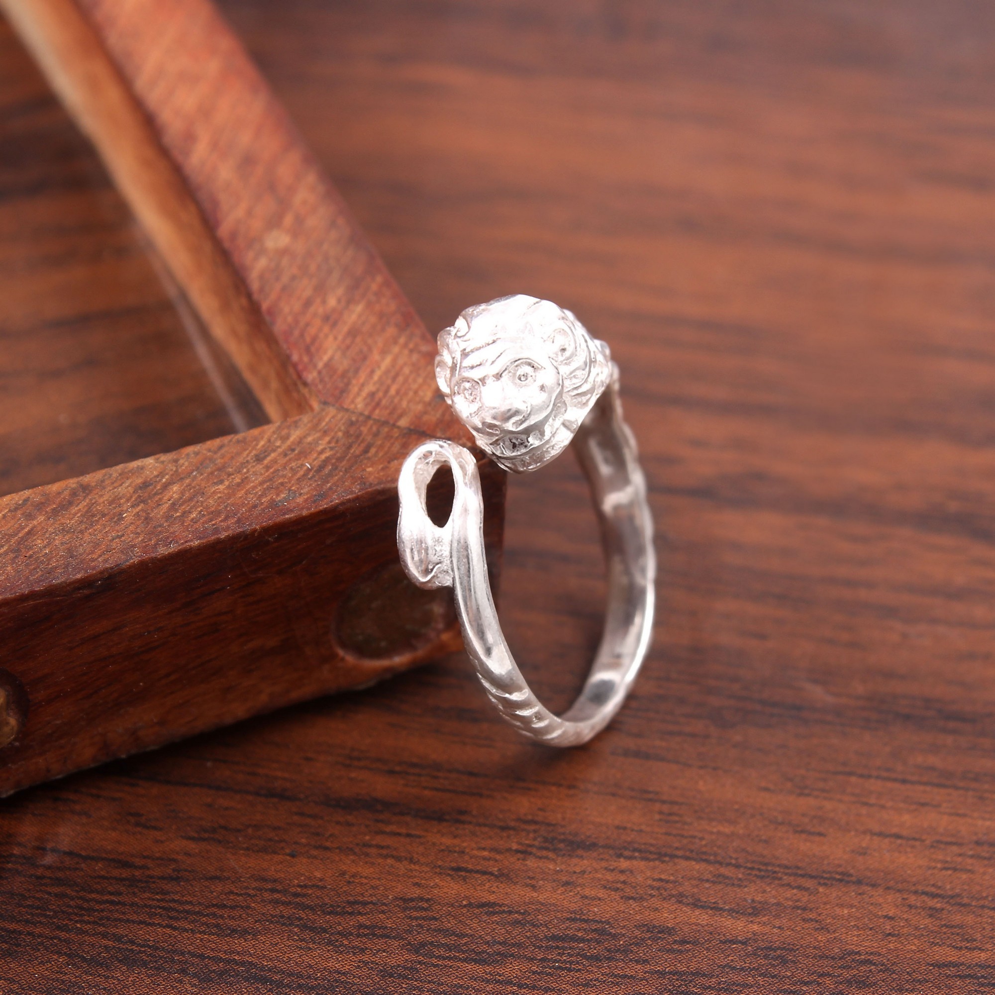 925 Sterling Lion Face Adjustable Ring
