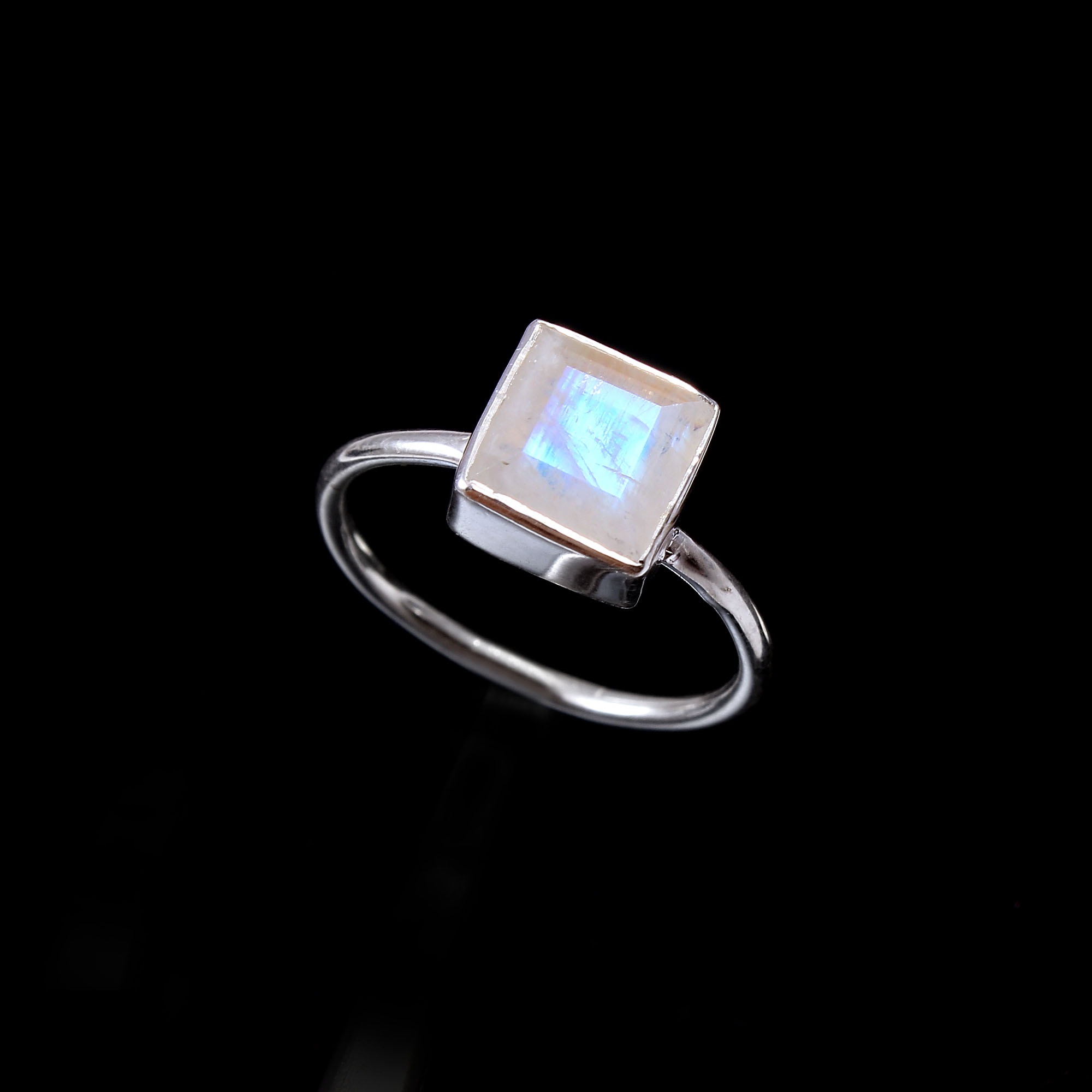 925 Sterling Silver Natural Rainbow Moonstone Square Faceted Gemstone Ring