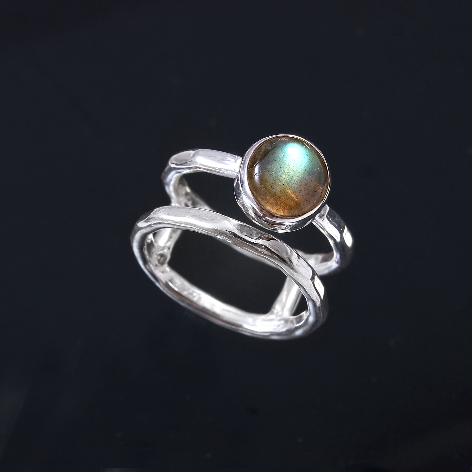 925 Sterling Silver Labradorite Ring
