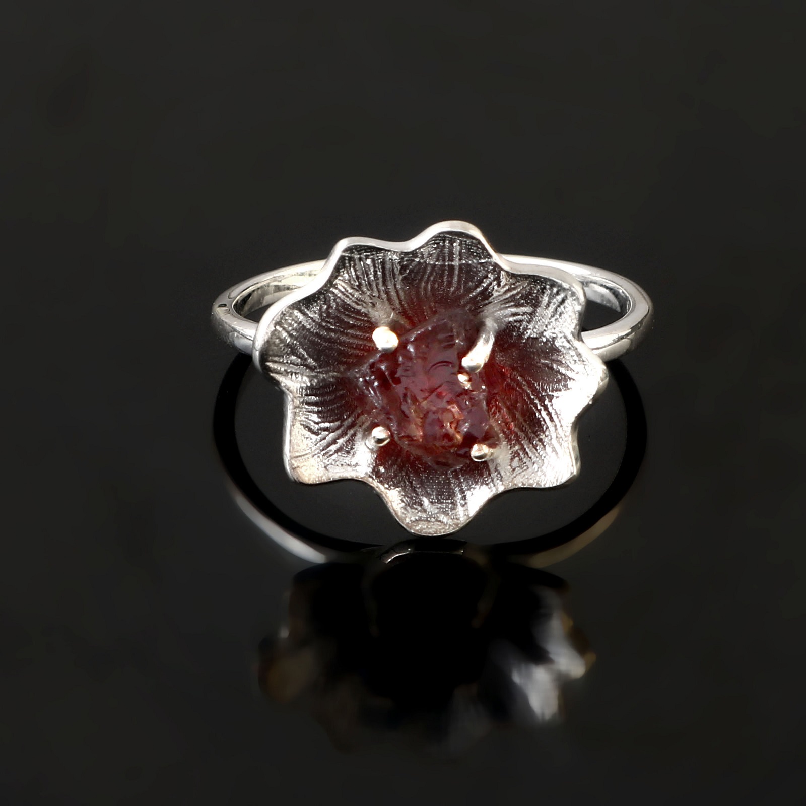 925 Sterling Silver Poppy Flower Ring Raw Garnet Gemstone Eternity Classic Boho Style Perfect Birthday Anniversary Gift
