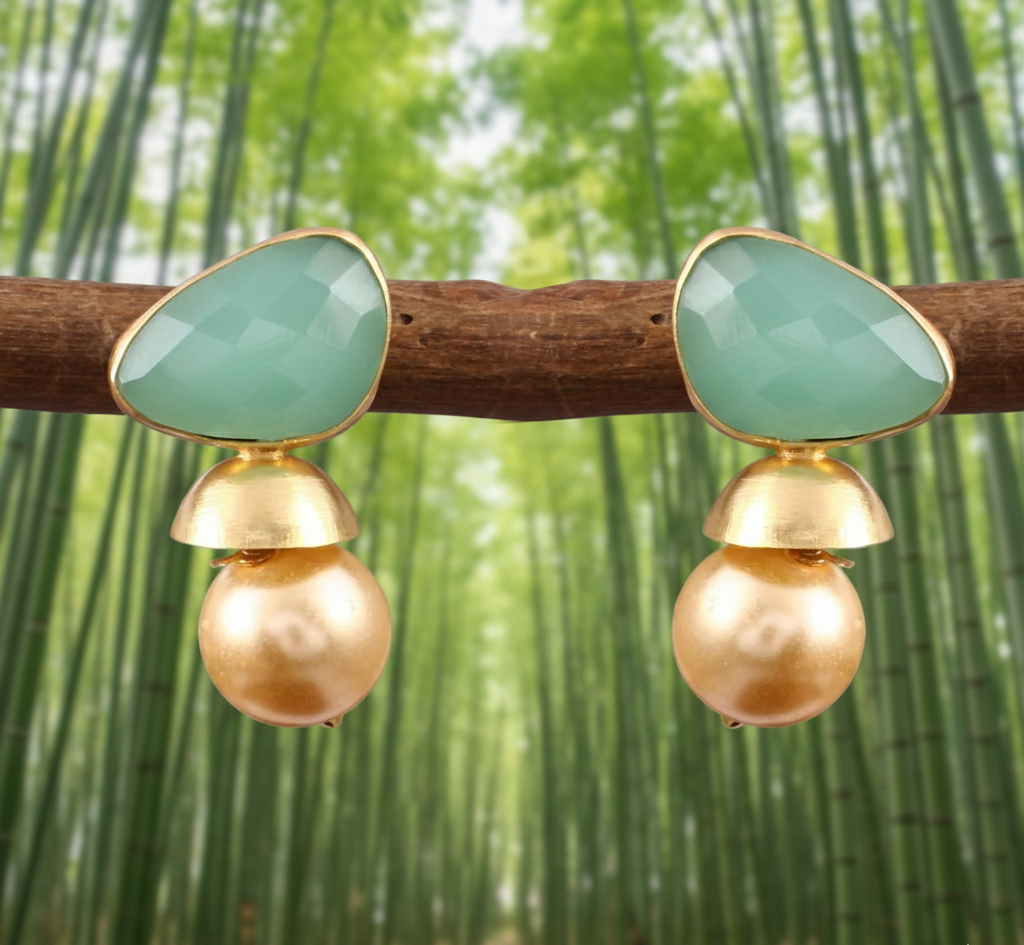 925 Silver Random Shape Green Onyx And Pearls Earrings