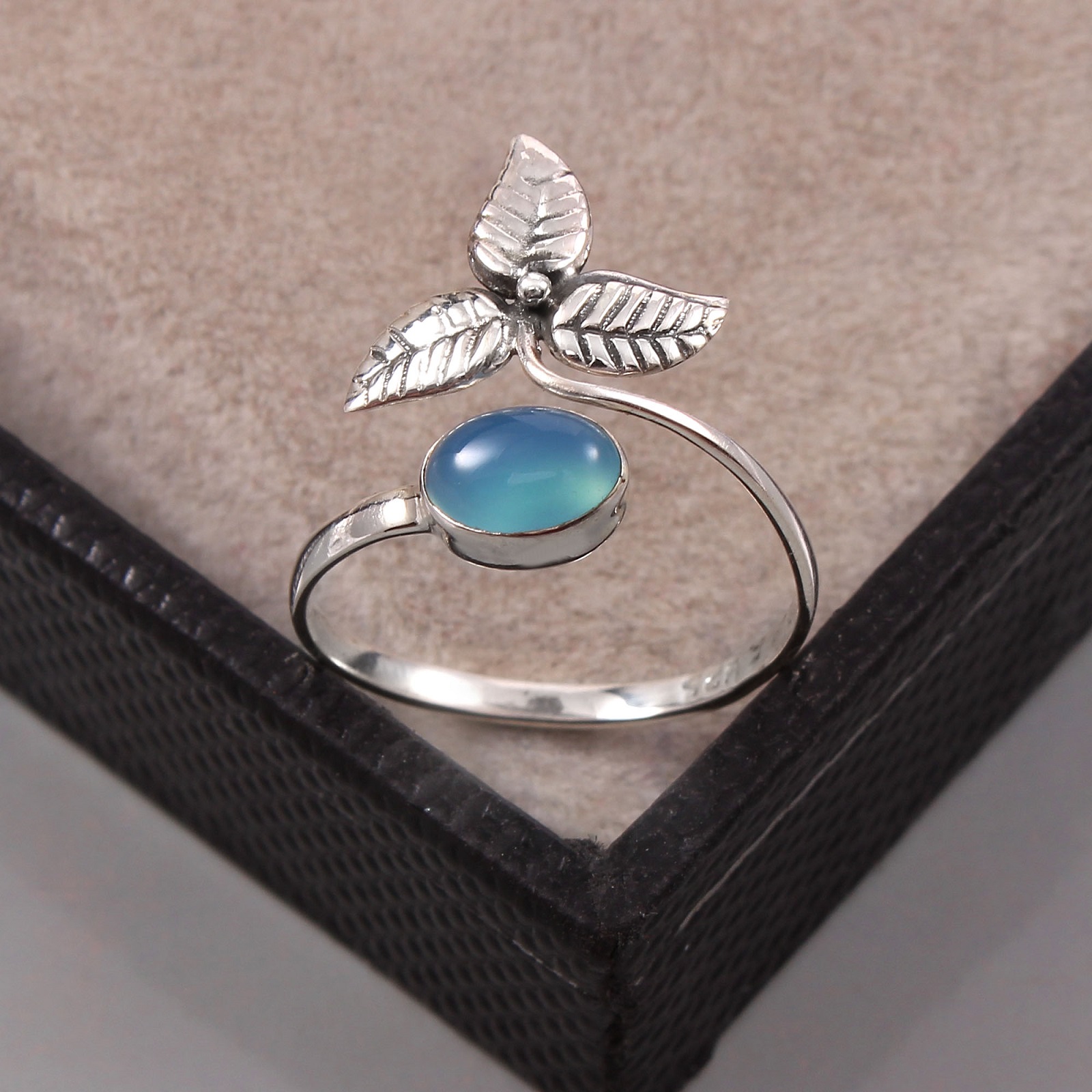 925 Sterling Silver Botanical Leaf Ring Design With Blue Chalcedony