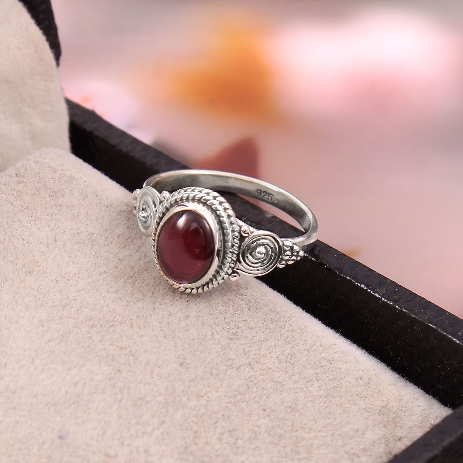 925 Sterling Silver Oval Red Garnet Stone Ring