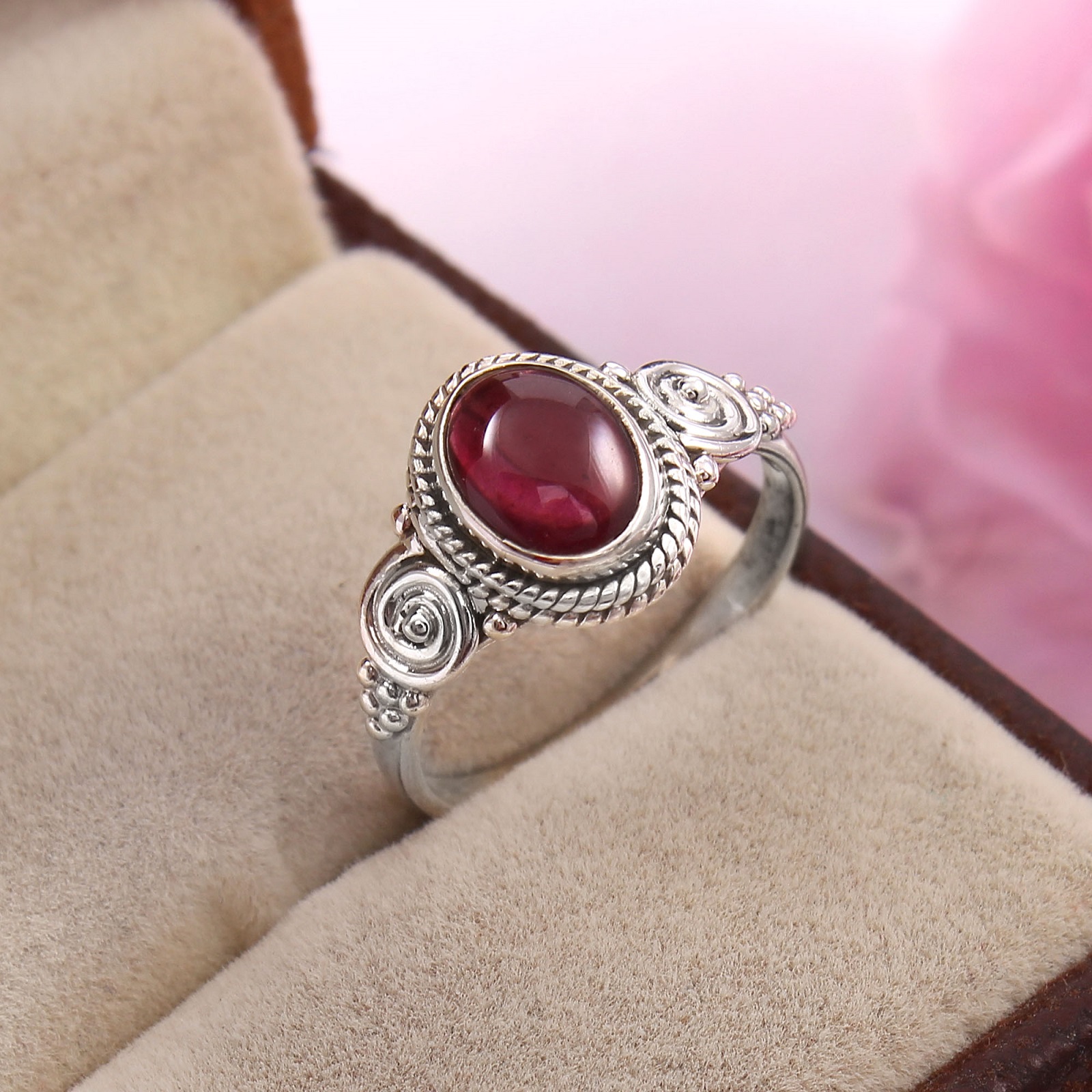 925 Sterling Silver Oval Red Garnet Stone Ring