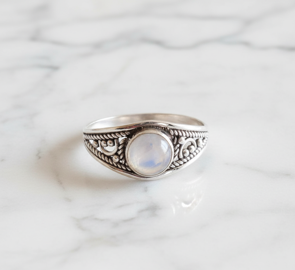 925 Sterling Silver Round Rainbow Moonstone Ring