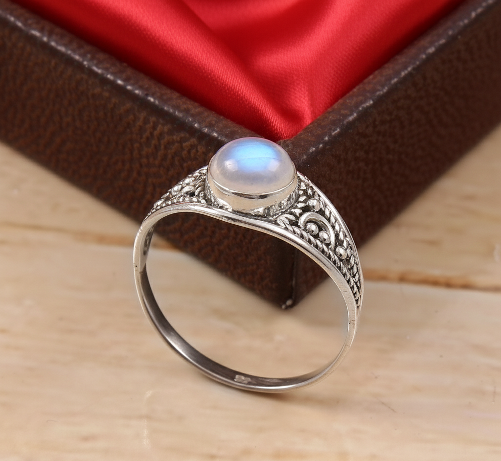925 Sterling Silver Round Rainbow Moonstone Ring