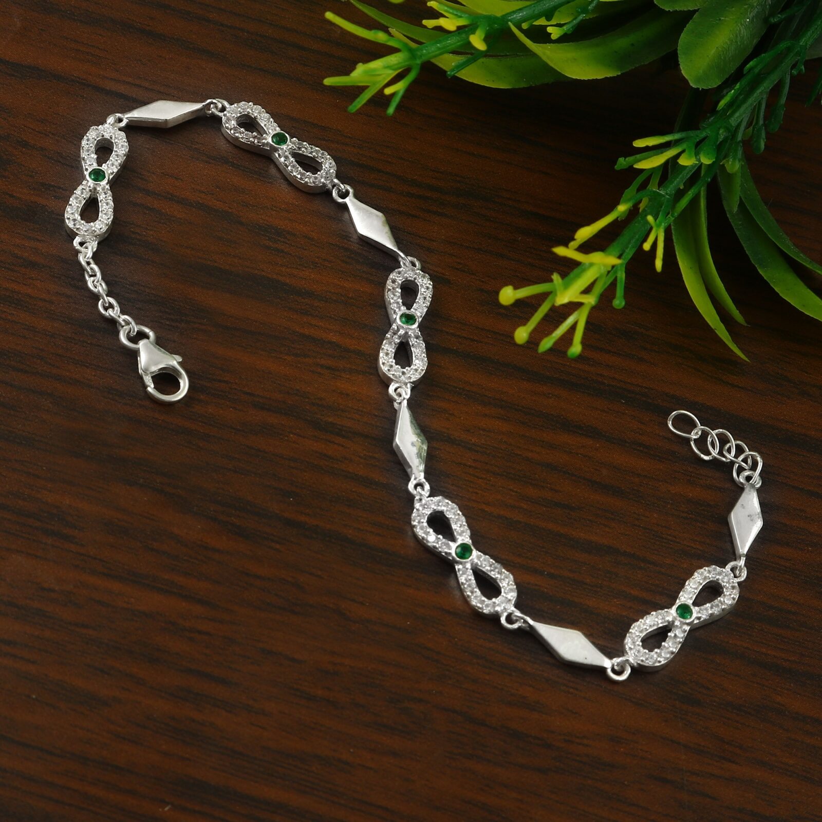 Infinity Knot Ring | Sterling Silver | Pandora