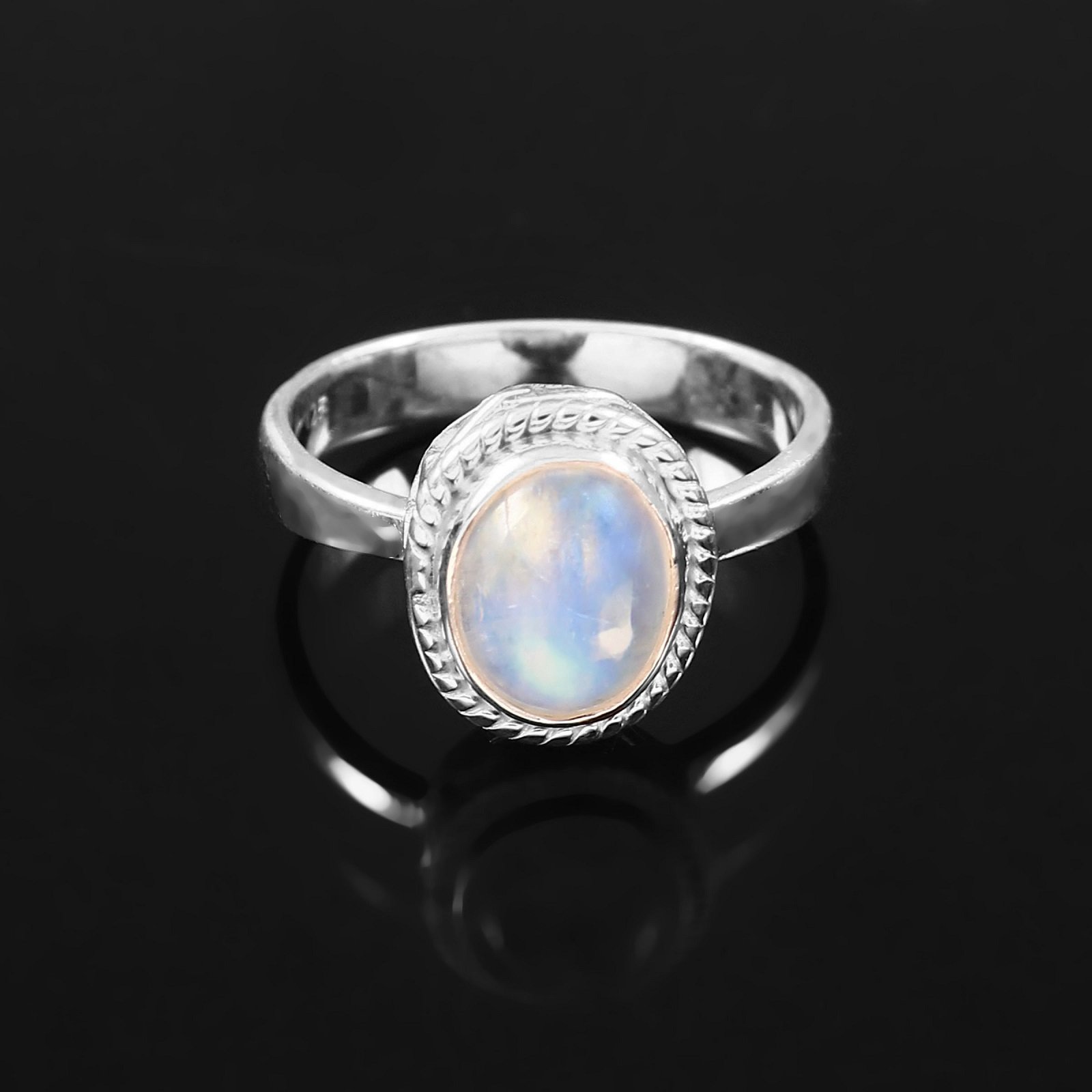 Jewellery Box 925 Sterling Silver Oval Rainbow Moonstone Stud Earrings (8x6 Mm) With Bag