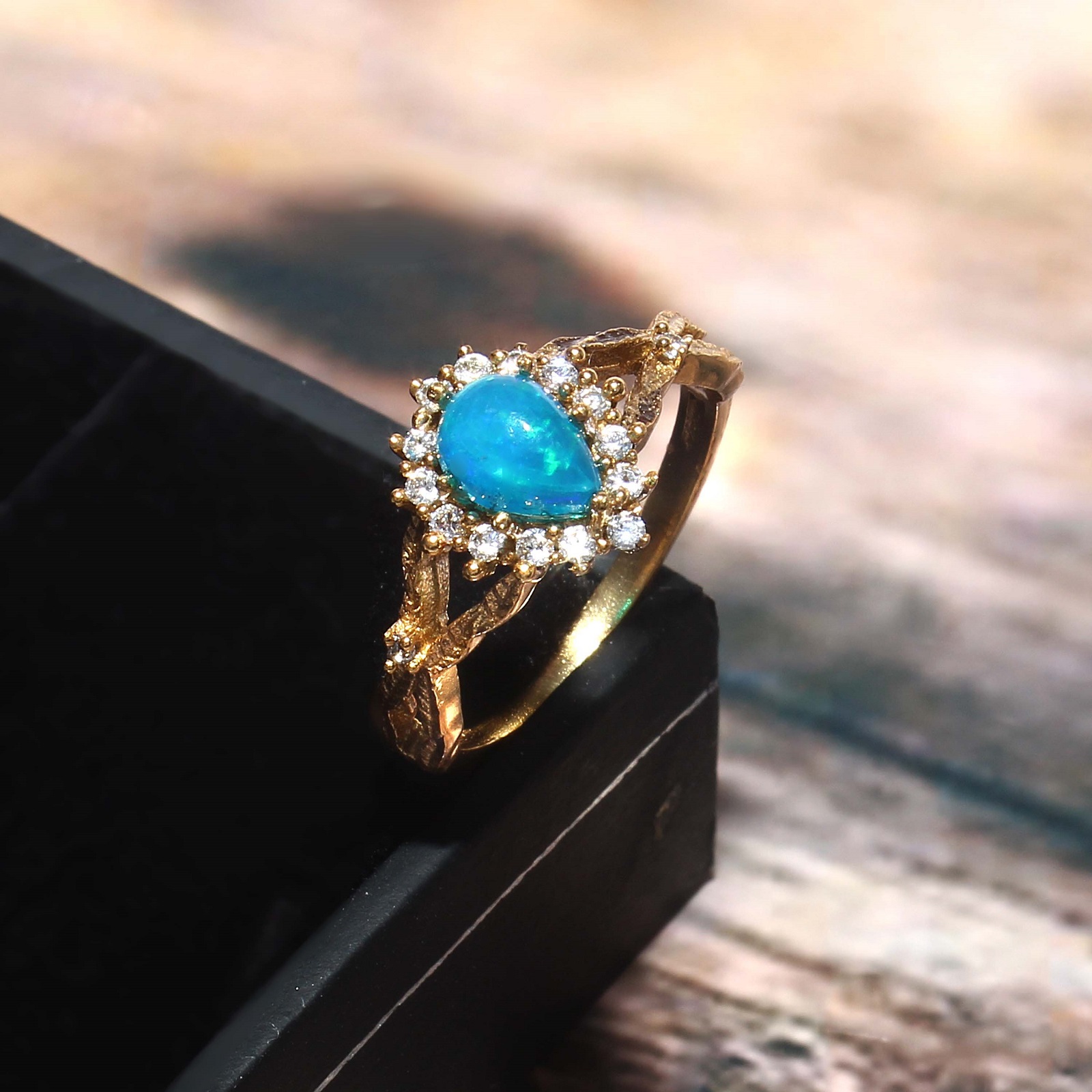 925 Sterling Silver Pear Blue Opal Dyed And White CZ Rings