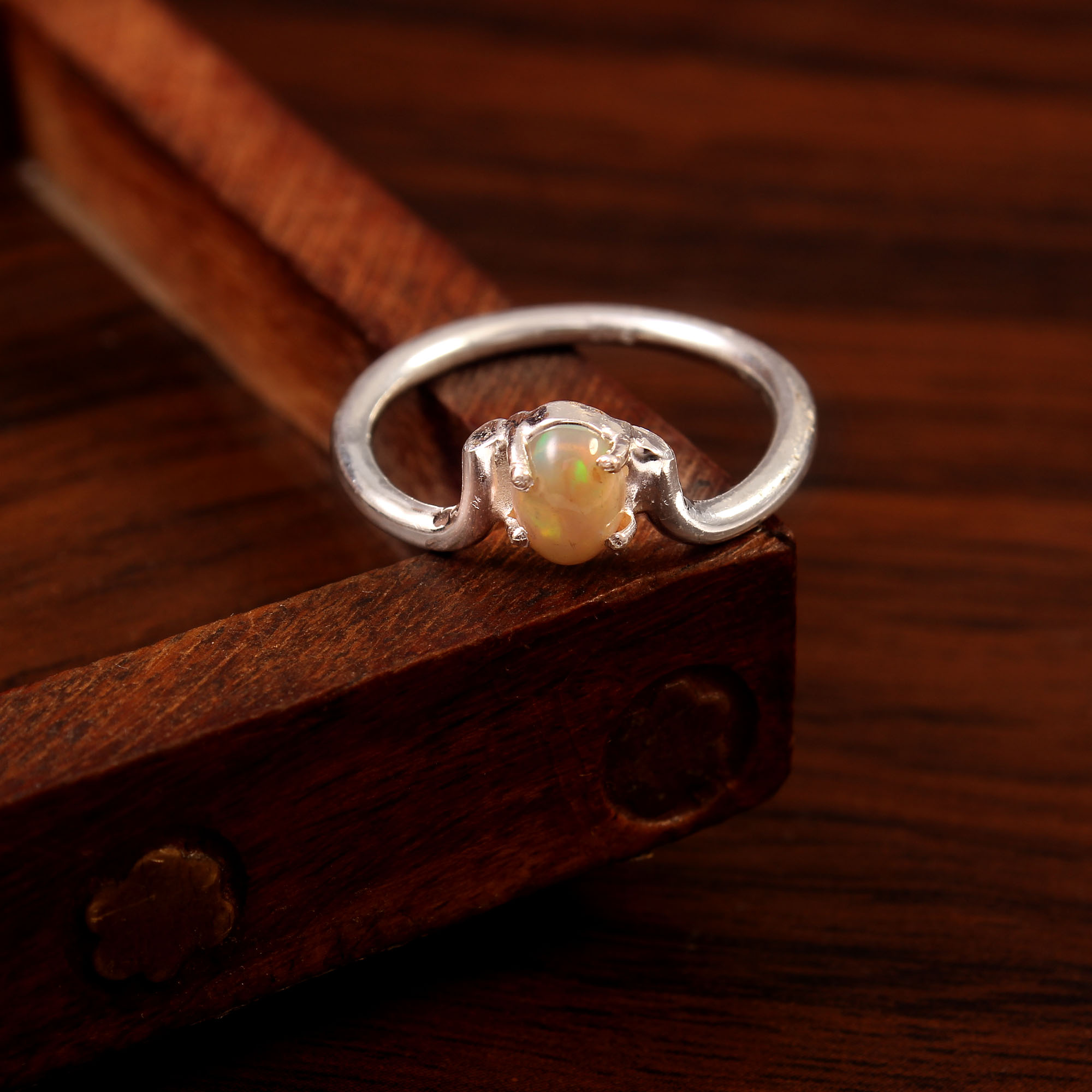 Handmade 925 Sterling Silver Fire Opal Gemstone Women's Ring