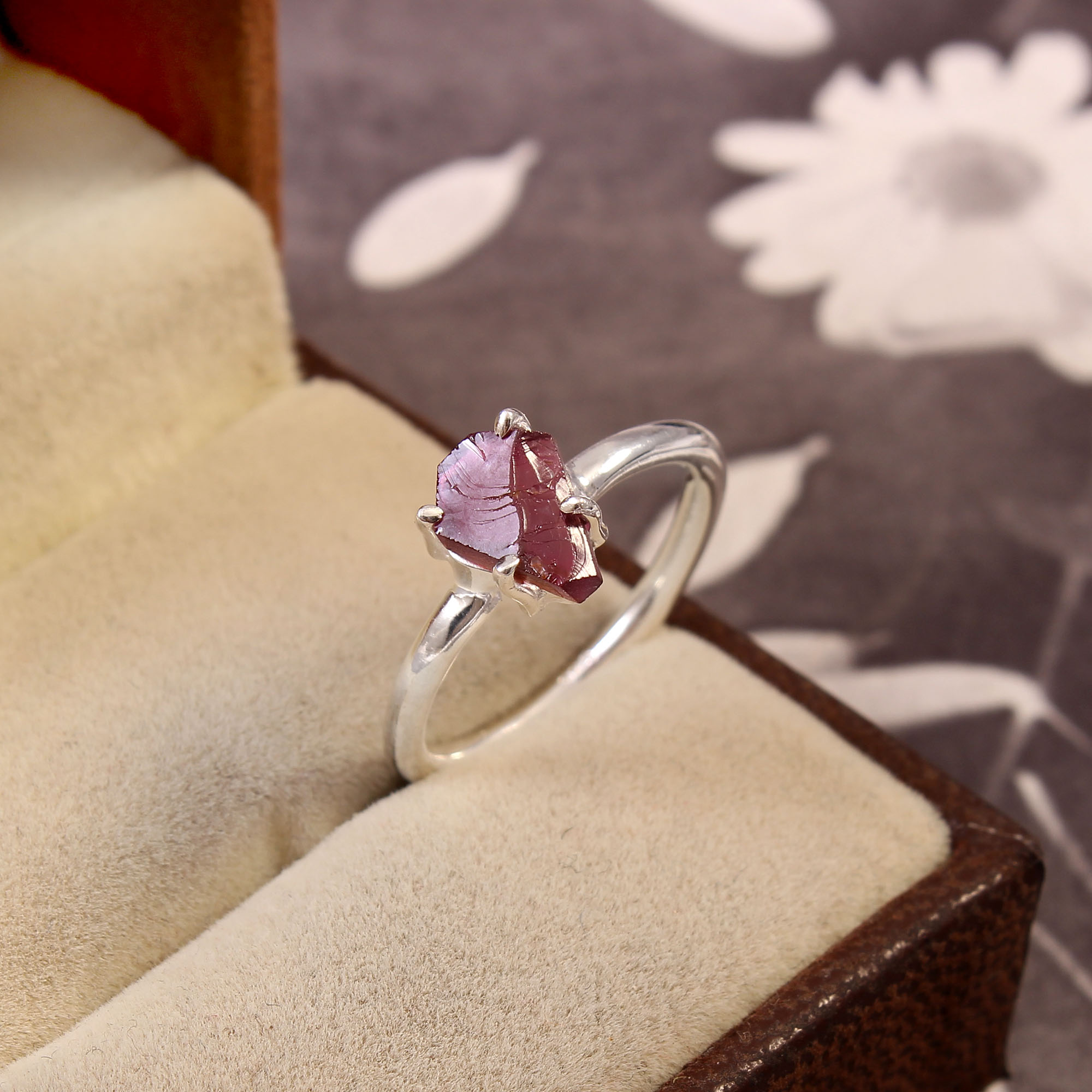 Classic Women's 925 Sterling Silver Raw Garnet Stone Ring